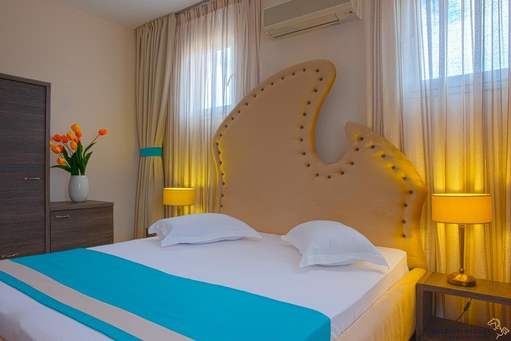 Memento Resort Kassiopi Exterior photo